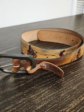Vintage Andhurst Bown Leather CowHide Motocycles Buckle Western Belt Size 32